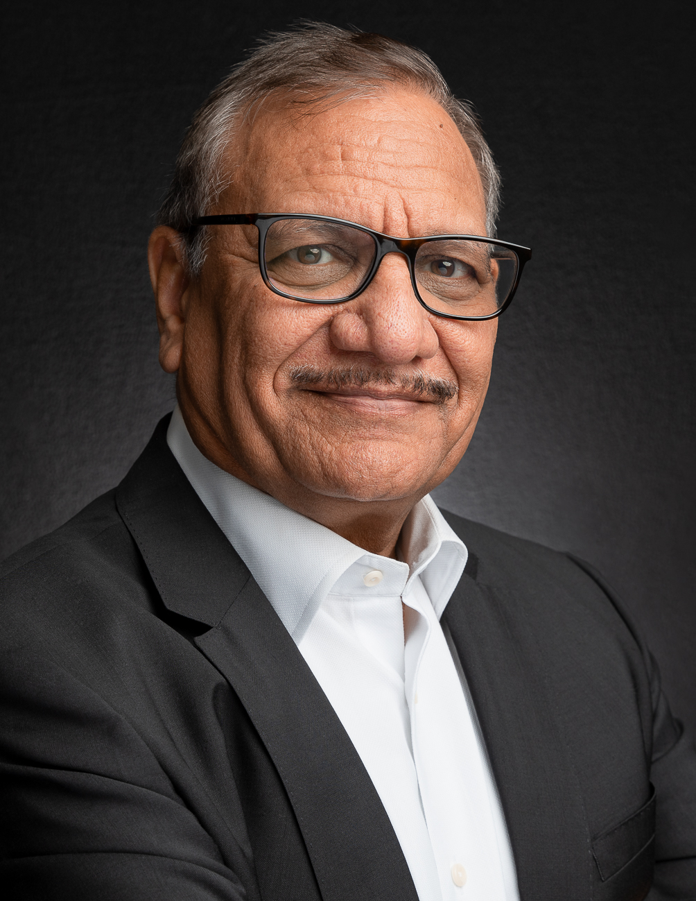 Vimal Bhatia FCPA, FCMA